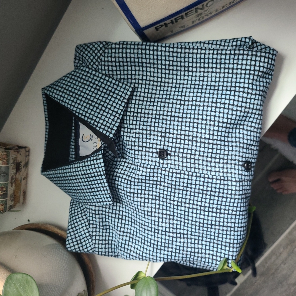 Button down
